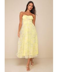 Lulus - Perfect Whimsy Floral Mesh Strapless Midi Dress - Lyst