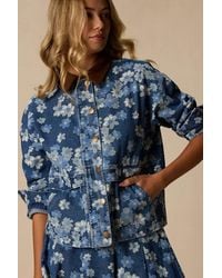 Lulus - Cohen Medium Wash Floral Denim Jacket - Lyst