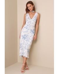 Lulus - Picture-Perfect Days Floral Lace V-Neck Midi Dress - Lyst