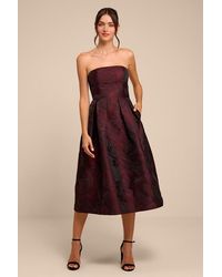 Lulus - Laurelin Floral Jacquard Strapless Midi Dress - Lyst