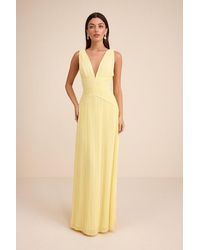 Lulus - Kelina Pleated Drop Waist Maxi Dress - Lyst