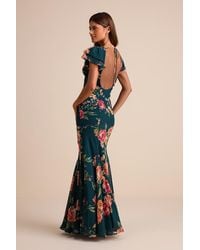 Lulus - Resme Emerald Floral Flutter Sleeve Mermaid Maxi Dress - Lyst