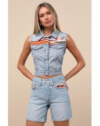 Levi's - 501 Mid Thigh Light Wash Denim Embroidered Shorts - Lyst