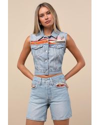 Levi's - 501 Mid Thigh Light Wash Denim Embroidered Shorts - Lyst