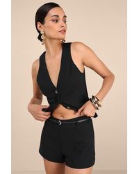 Lulus - Gracinda Belted Mid-Rise Micro Shorts - Lyst