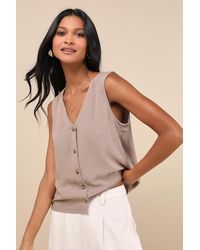 Lulus - Casually Sophisticated Linen Sleeveless Button-Front Top - Lyst