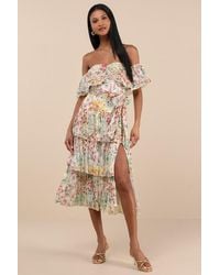 Lulus - Lucella Floral Tiered Off-The-Shoulder Midi Dress - Lyst