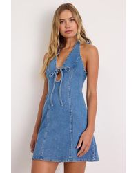Lulus - Luce Medium Wash Denim Halter Mini Dress - Lyst