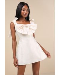 Lulus - Glamorous Luxury Taffeta Bow Lace-Up Mini Dress - Lyst