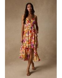 Lulus - Olesia Abstract Floral Print Tiered Midi Dress - Lyst