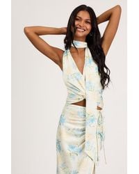 Lulus - Patrice Floral Sash Scarf Top - Lyst