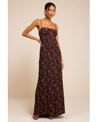 Lulus - Avi Floral Print Pleated Sleeveless Maxi Dress - Lyst