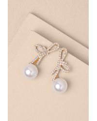 Lulus - Sherin Rhinestone Pearl Drop Earrings - Lyst