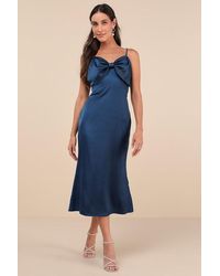 Lulus - Extravagantly Sleek Satin Sleeveless Bow Midi Dress - Lyst