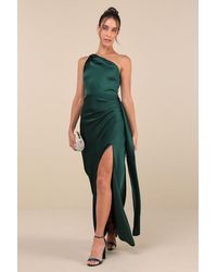 Lulus - Signature Elegance Emerald Satin One-Shoulder Maxi Dress - Lyst