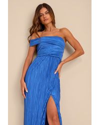 Lulus - Poised Performance Plisse One-Shoulder Maxi Dress - Lyst