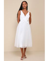 Lulus - Dreamy Presence Tulle Floral Applique Bow Midi Dress - Lyst