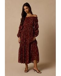 Lulus - Cornelia Floral Off-The-Shoulder Midi Dress - Lyst