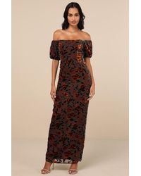 Lulus - Confidently Impressive Velvet Off-The-Shoulder Maxi Dress - Lyst