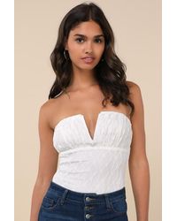 Lulus - Ravishing Outcome Lace Notched Strapless Bodysuit - Lyst