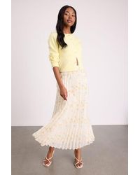 Lulus - Calla Floral Pleated Midi Skirt - Lyst