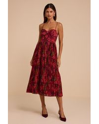 Lulus - Dorothy Floral Print Pleated Midi Dress - Lyst