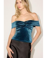 Lulus - Ideal Attraction Dark Velvet Off-The-Shoulder Top - Lyst