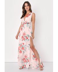 Lulus - Garden Meandering Blush Floral Print Maxi Dress - Lyst