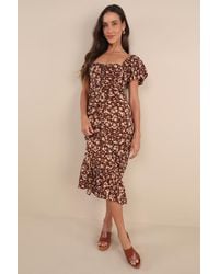 Lulus - Remarkably Flourishing Floral Puff Sleeve Midi Dress - Lyst