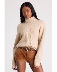 Lulus - Tanner Suede Mid-Rise Micro Shorts - Lyst