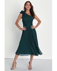 Lulus - Special Charm Pleated Swiss Dot One-Shoulder Midi Dress - Lyst