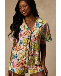 Lulus - Talise Multi Tropical Print Tie-Front Collared Top - Lyst