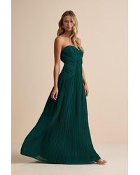 Lulus - Narasha Emerald Pleated Strapless Maxi Dress - Lyst