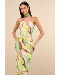 Lulus Evaluna Rust Abstract Print Lurex Pleated Maxi Dress in Red | Lyst UK