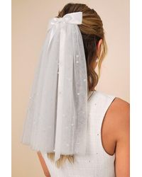 Lulus - Beautiful Promise Satin Bow Pearl Mesh Veil - Lyst