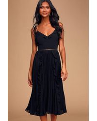Lulus - Never A Dull Moment Tie-Strap Pleated Midi Dress - Lyst