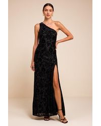 Lulus - Marvelous Moi Burnout Velvet One-Shoulder Maxi Dress - Lyst
