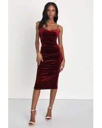 Lulus - Plush Personality Velvet Ruched Bodycon Midi Dress - Lyst