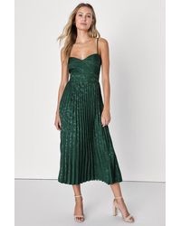 Lulus - Regal Romance Emerald Floral Jacquard Pleated Satin Midi Dress - Lyst