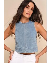 Lulus - Popular Cutie Light Wash Denim Sleeveless Crop Top - Lyst