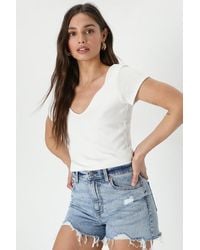 Daze Denim - Troublemaker Light Wash Distressed High-Rise Cutoff Denim Shorts - Lyst