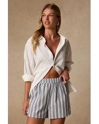 Lulus - Classic Ivory And Striped Linen Beach Shorts - Lyst