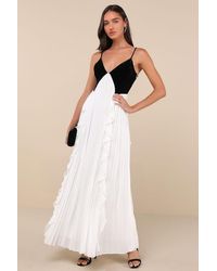 Lulus - Envied Glamour Pleated Backless Maxi Dress - Lyst