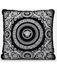 Versace - Baroque Print Cushion In Two-tone Cotton - Lyst