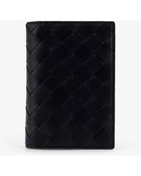 Bottega Veneta - Leather Passport Holder With Intrecciato Motif - Lyst