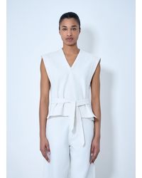 Lemaire - Sleeveless V-Neck Top With Belted Waist - Lyst