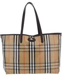 Burberry - 'Highlanders' Medium Tote Bag With Ekd Patch On The Front And All-Over Check Motif - Lyst
