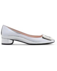 Roger Vivier - Roundy Lacquered 25 Pumps - Lyst