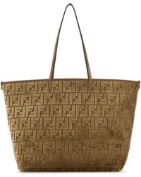トートバッグ Fendi Embroidered Straw Large Roll Shopping Bag Fendi Embroidered Straw Large Roll Shopping Bag in Brown | Lyst