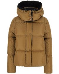 Moncler - 'Castelonu' Down Jacket With Drawstring Hood And Logo Patch On The Sleeve - Lyst